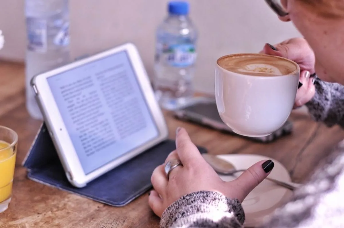 Turning Words Into Wealth: A Comprehensive Guide On How To Create Ebooks To Sell